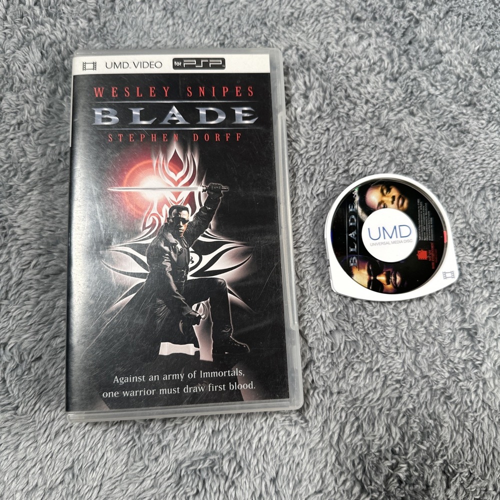 Blade (PSP Movie, UMD, 2005) with Original Case, Tested Working Vintage Sony